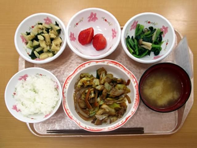 手作りの温かいお食事②